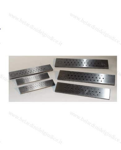 Trafila rettangolare Alto - da 12 a 9 -31 fori