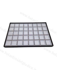 Vassoio con 40 scatolini bianchi per pietre 3x3 cm