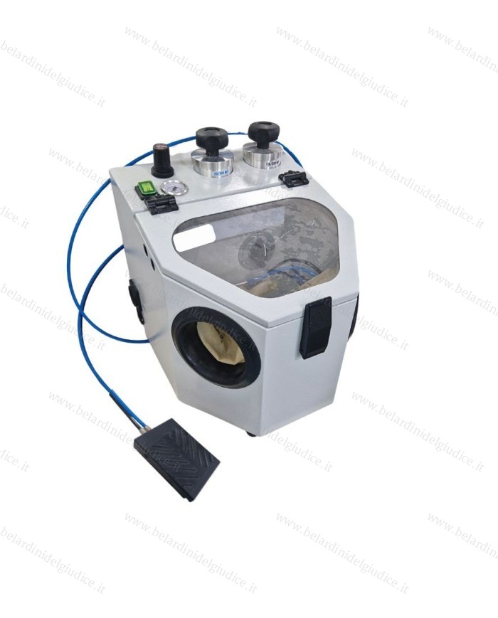 Sabbiatrice mod. Plus con 2 Serbatoi + Riciclo